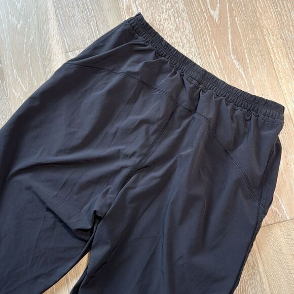 lululemon Final Play Crop Trackpant 23" Black Sz8 - Picture 6 of 13
